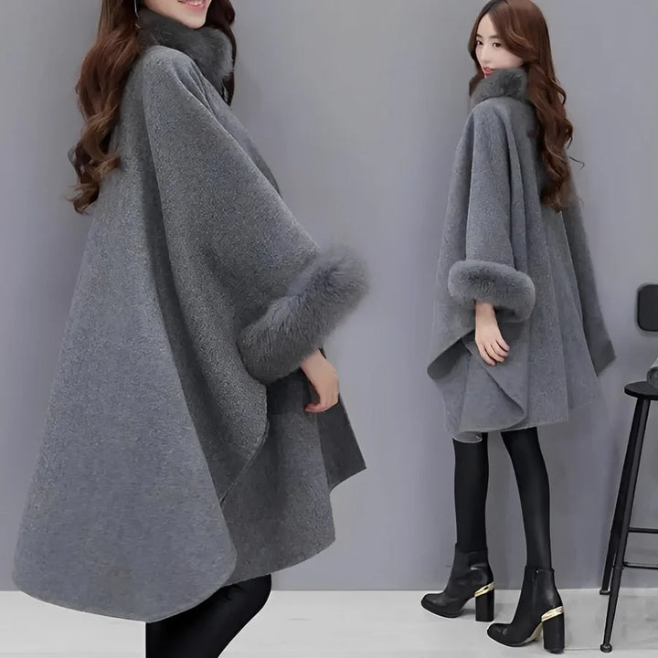 Philomena - Oversized Cape Jas